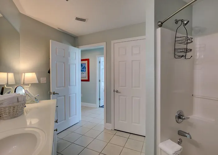 Apartment Crystal Shores W 301 By Collection Gulf Shores