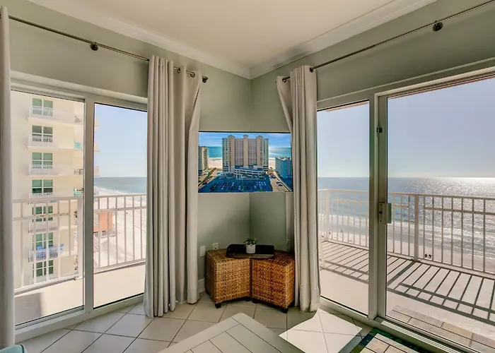 Crystal Shores W 301 By Collection Apartment