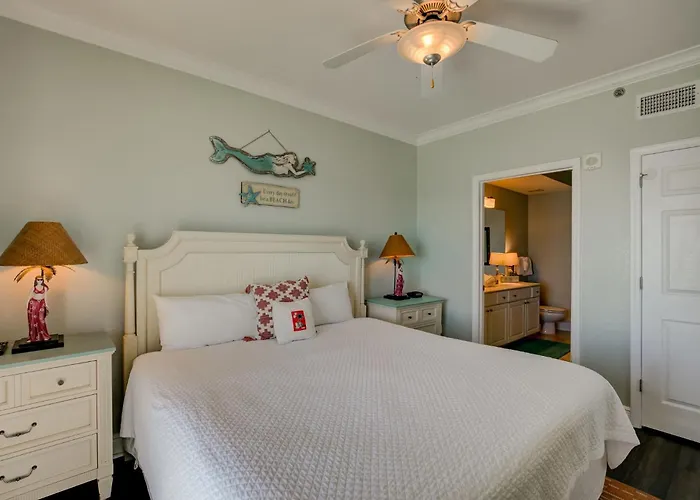 Apartment Crystal Shores W 301 By Collection *